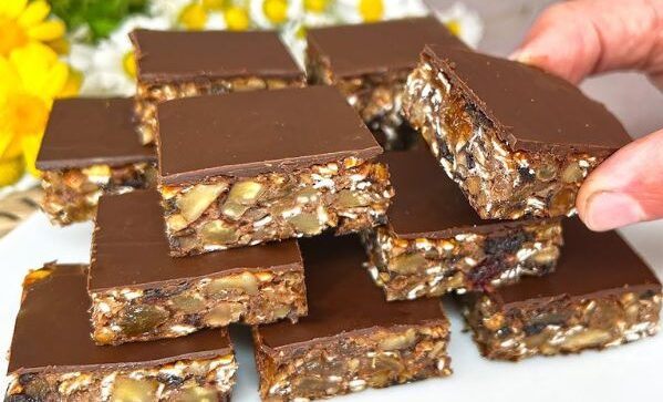 Senza zucchero! In 5 minuti: crea la tua barretta energetica al muesli: una delizia deliziosa e salutare