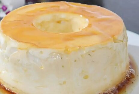 Come preparare il budino nuvola con gli albumi