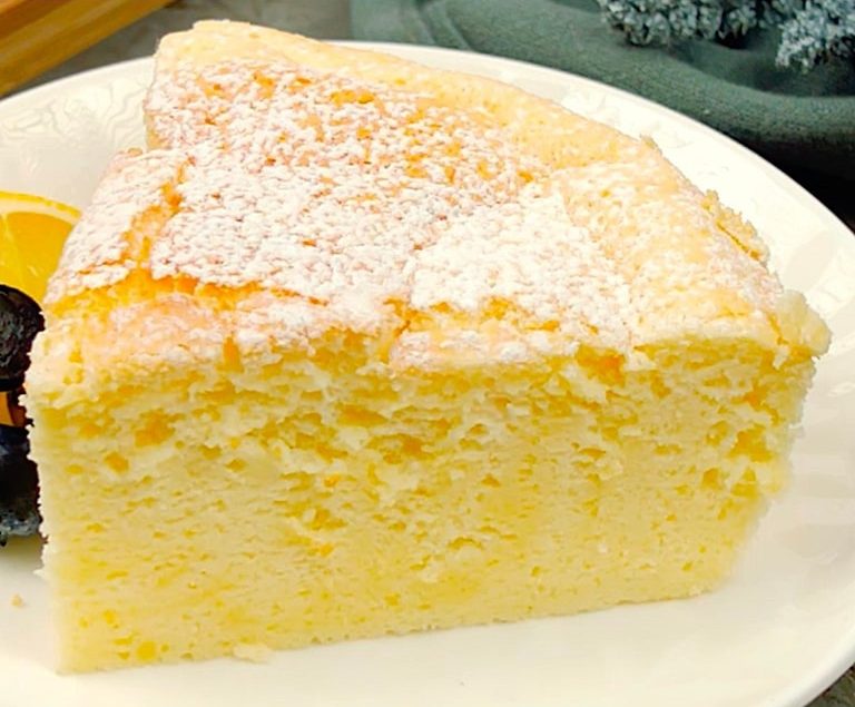 Torta soffice allo yogurt e limone: una delizia pronta con pochi ingredienti!