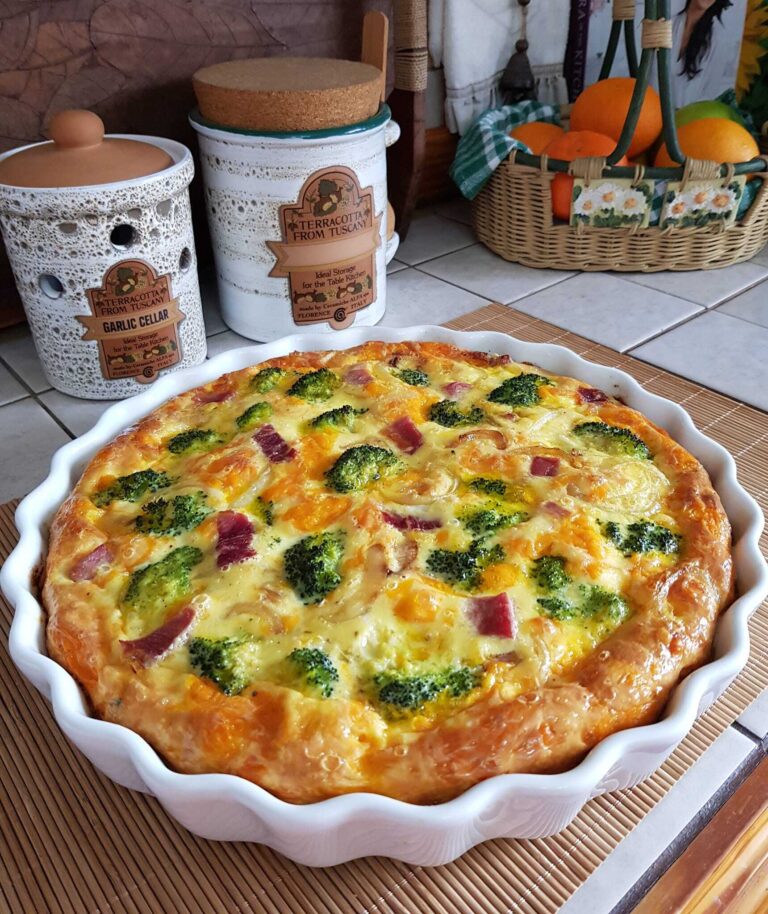 Frittata di Broccoli, Prosciutto e Formaggio senza Crosta