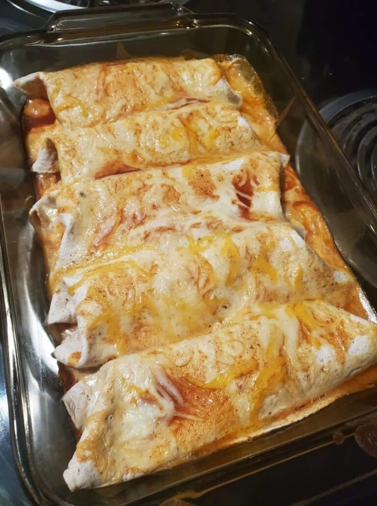 Enchiladas di pollo bianco a basso contenuto di carboidrati, ricetta facile e veloce