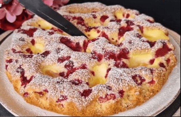 La migliore TORTA DI CILIEGE della nonna con budino alla vaniglia, fatta in un attimo!