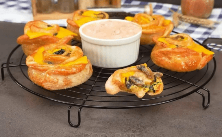 Un delizioso antipasto in pasta sfoglia Semplice e gustoso