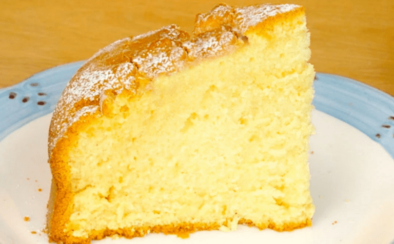 Torta nuvola: la ricetta sofficissima e veloce da preparare