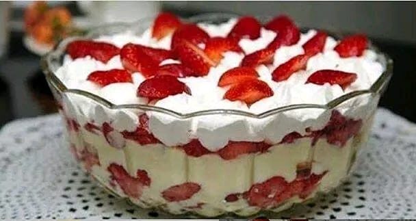 Delizioso pavé di fragole