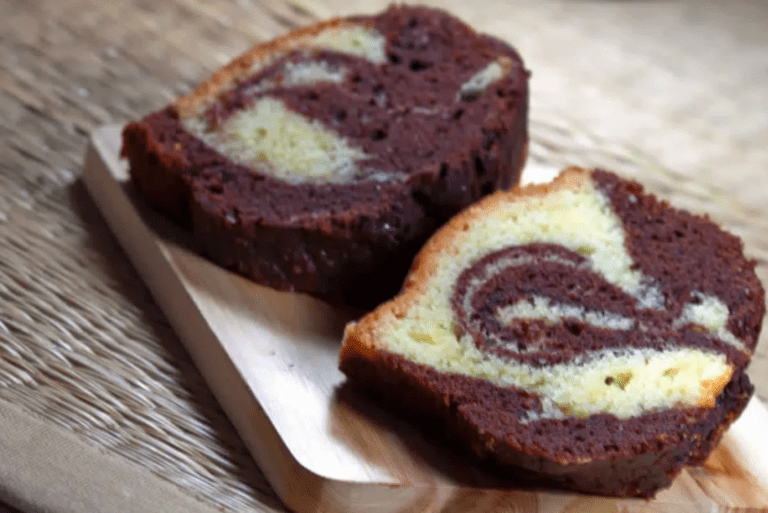 La torta marmorizzata al cioccolato: un’opera culinaria da realizzare facilmente
