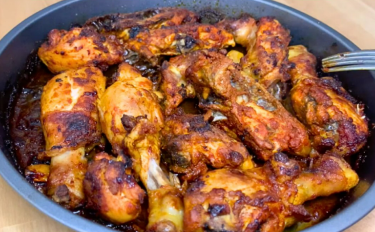 Pollo alla paprika al forno: la ricetta per renderlo succoso e gustoso