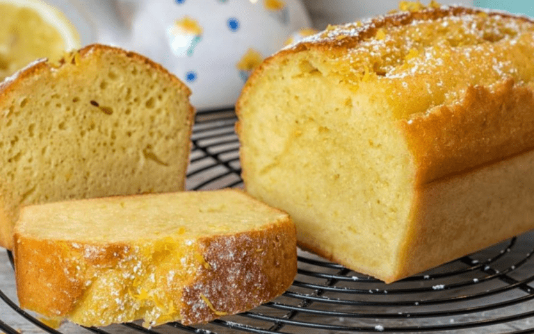 Torta al limone: come renderla così umida e deliziosa