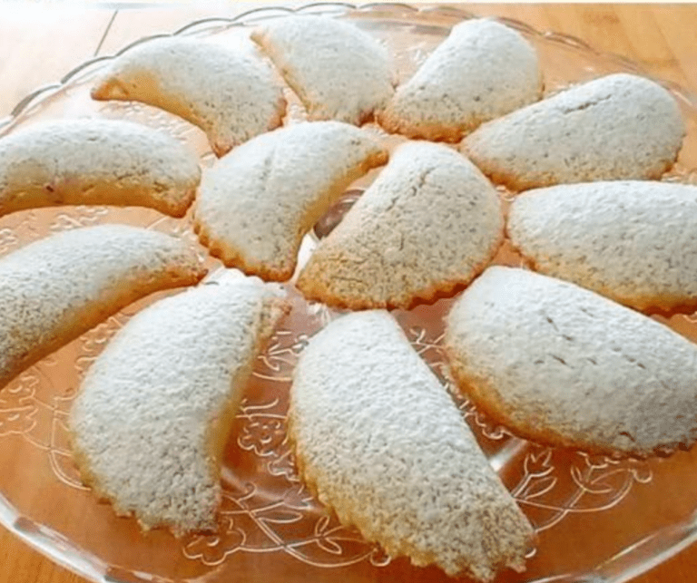 Mezzelune con marmellata: la ricetta dei biscotti buonissimi