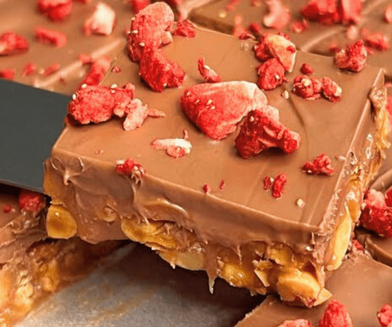 Barrette al caramello e arachidi: la ricetta per uno spuntino veloce e gustoso