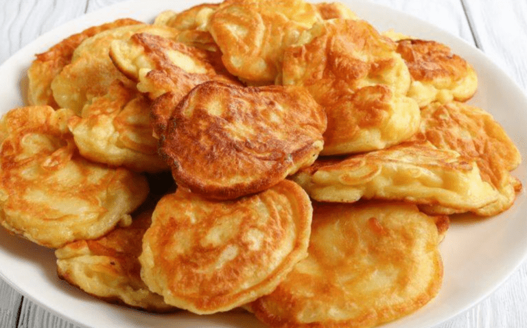 Frittelle di mele: la ricetta facile fatta in casa