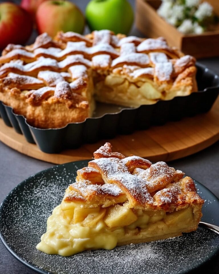 Torta di mele scioglievole con budino alla vaniglia
