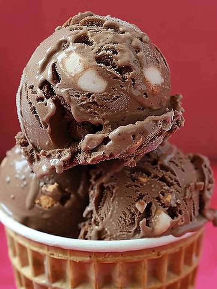 Gelato Rocky Road