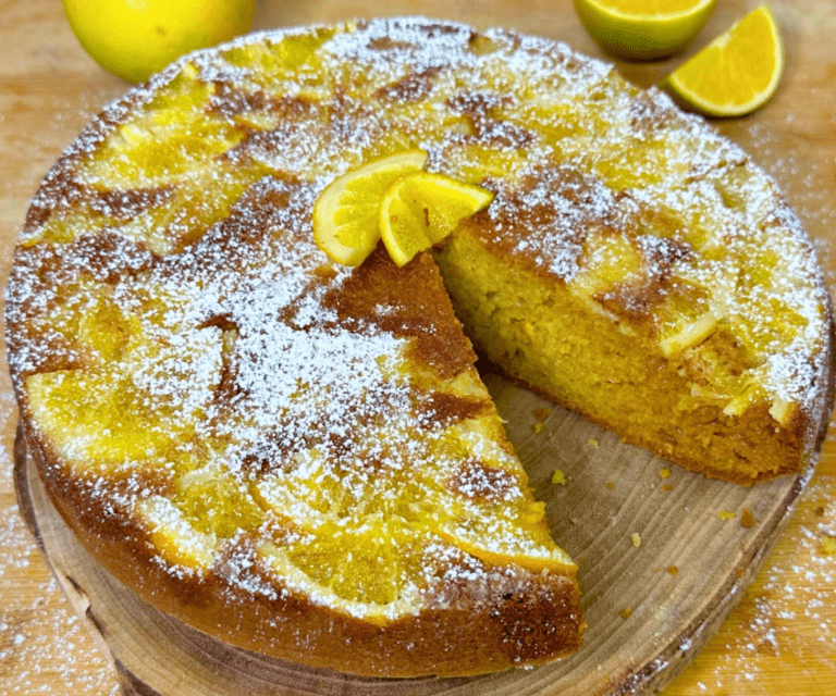 Torta all’arancia frullata: soffice, profumata e irresistibile