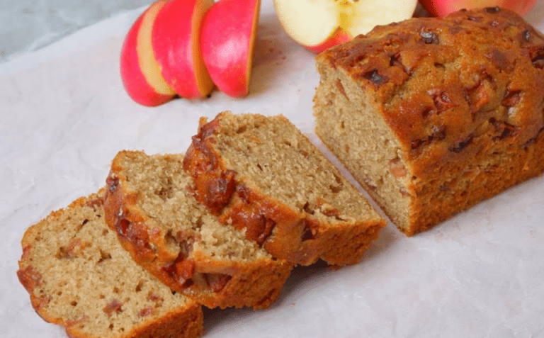 Torta di mele caramellate e cannella