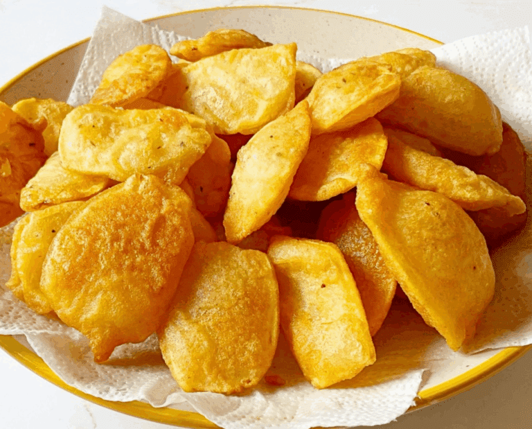 Patate fritte in pastella: la ricetta del contorno croccante e irresistibile